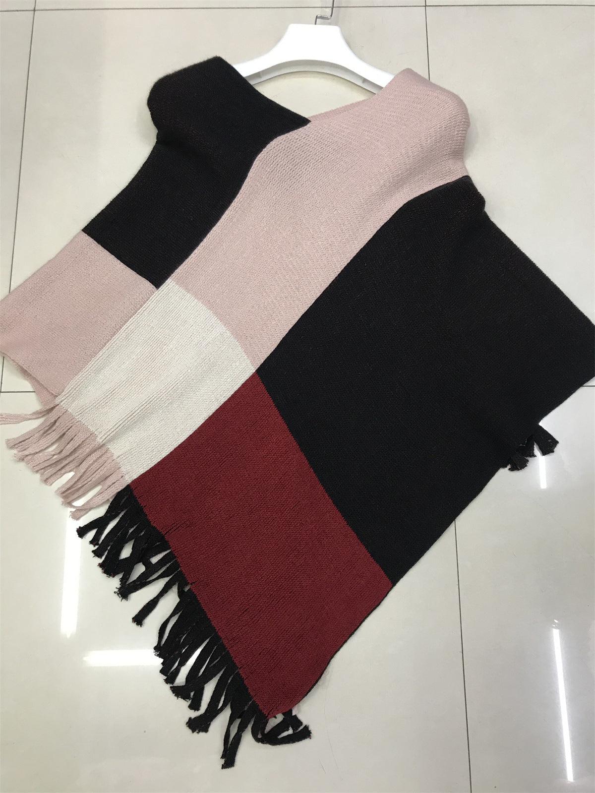 Fashion Women's Color Contrast Patchwork Knit Shawl Cape