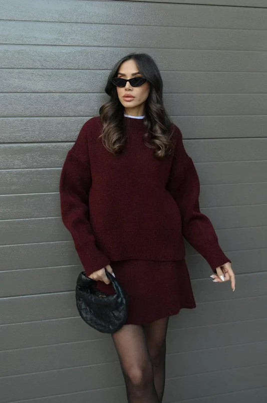 Elegant Women's Knitted Skirt Suit Set | O-Neck Pullover & High-Waist Short Skirt