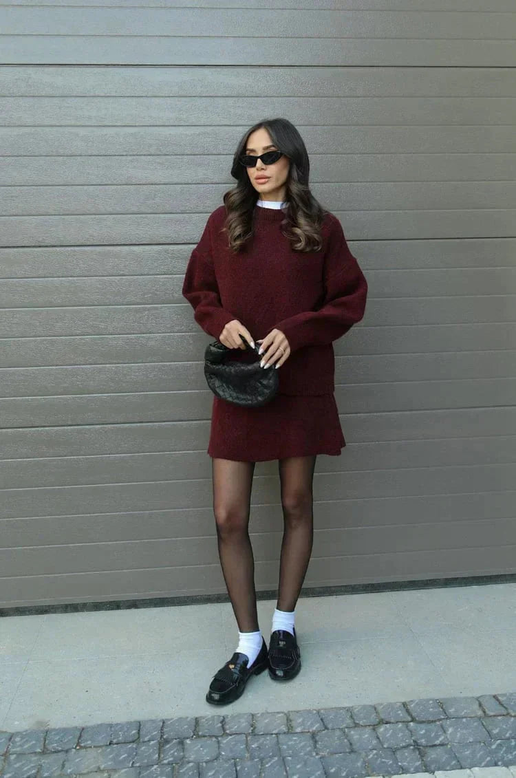 Elegant Women's Knitted Skirt Suit Set | O-Neck Pullover & High-Waist Short Skirt