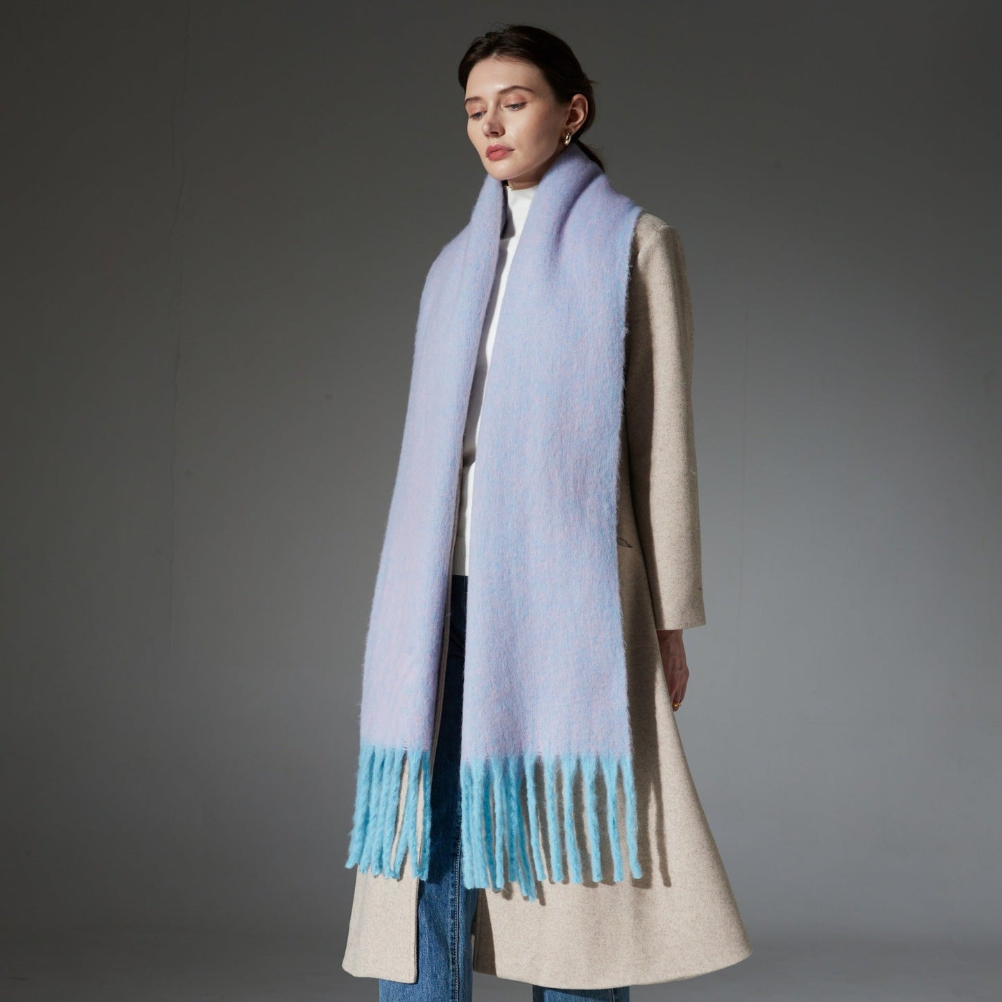 Women's Clip Flower Circle Yarn Tassel Wrap